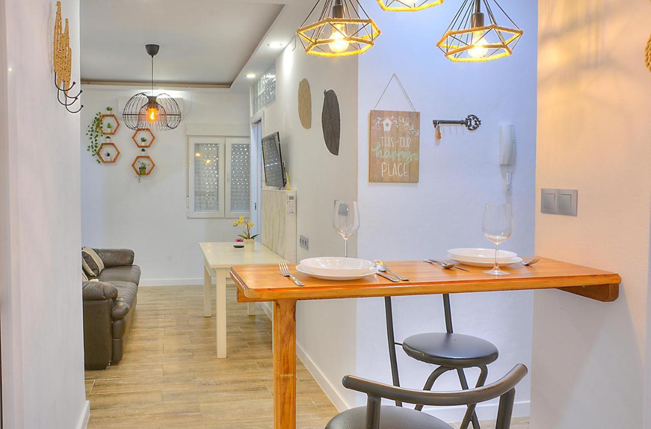 Family Apartment In Triana Seville Luaran gambar