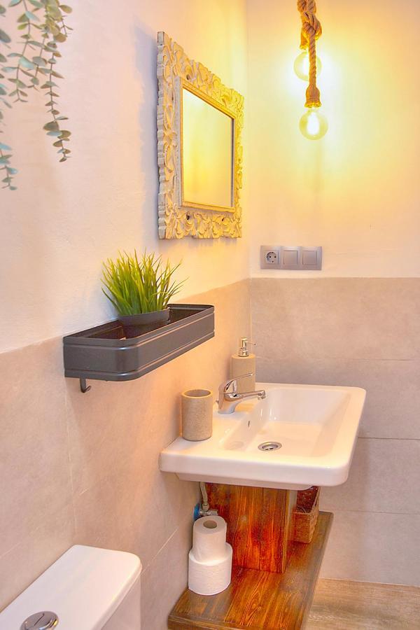 Family Apartment In Triana Seville Luaran gambar