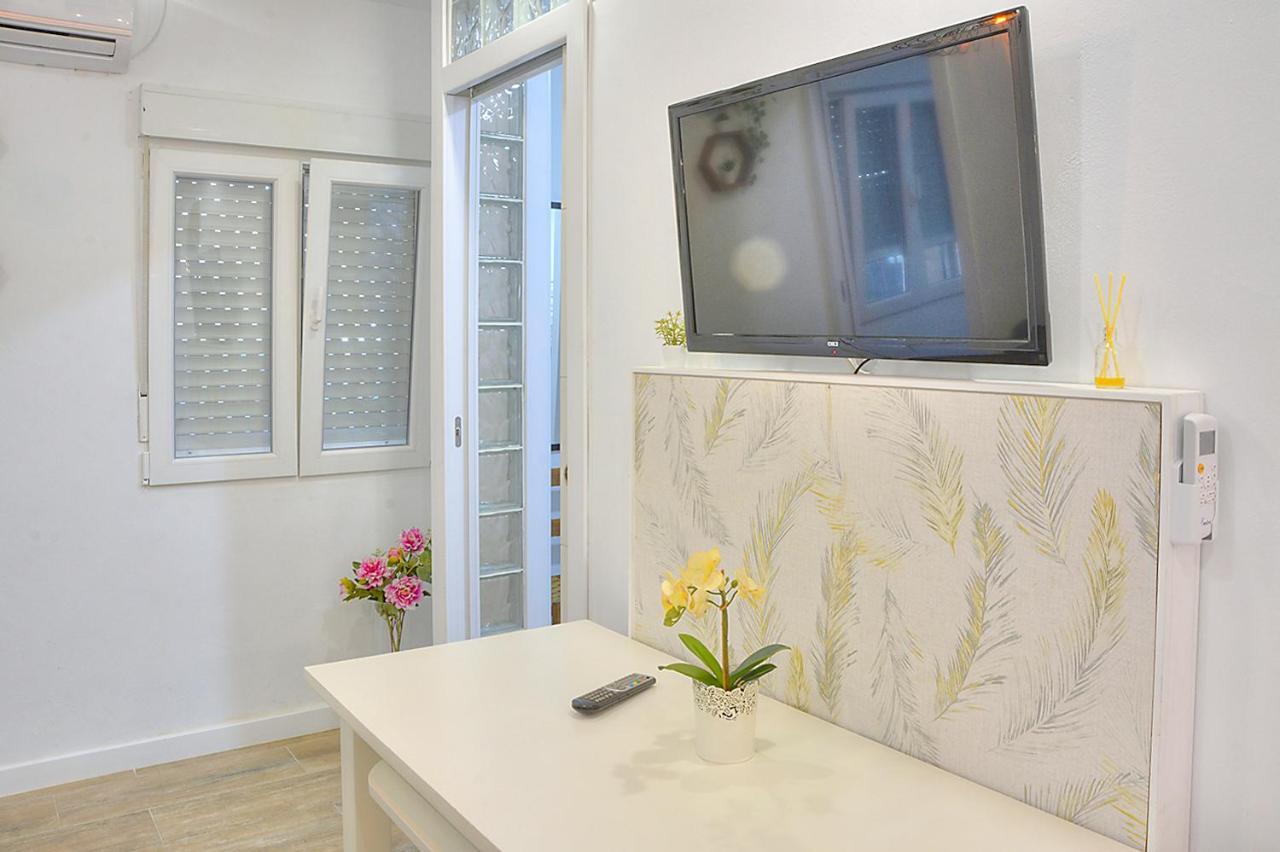 Family Apartment In Triana Seville Luaran gambar
